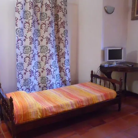 Francesca Hébergement de vacances *